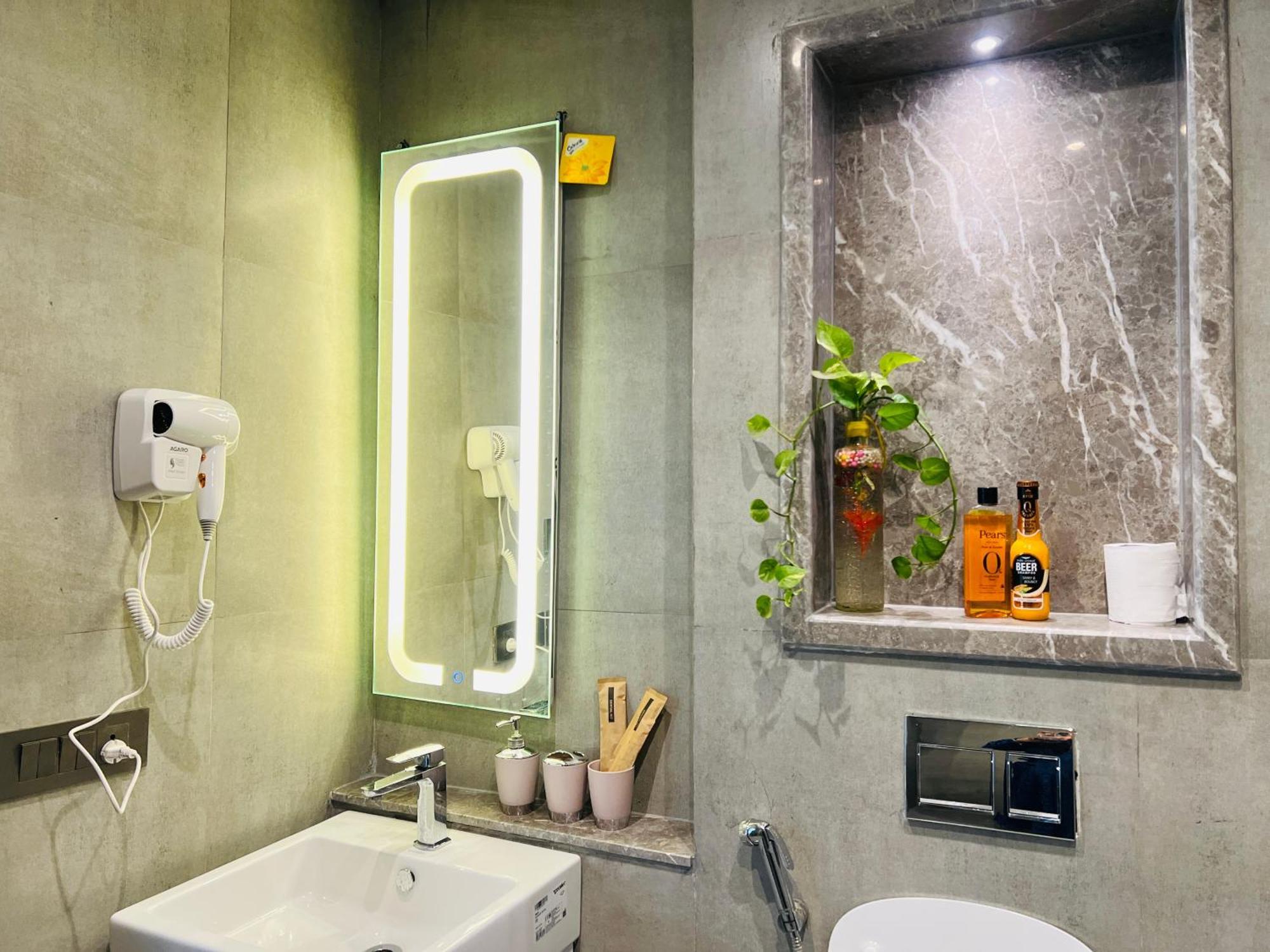 Apartment Supernova Spira New Delhi