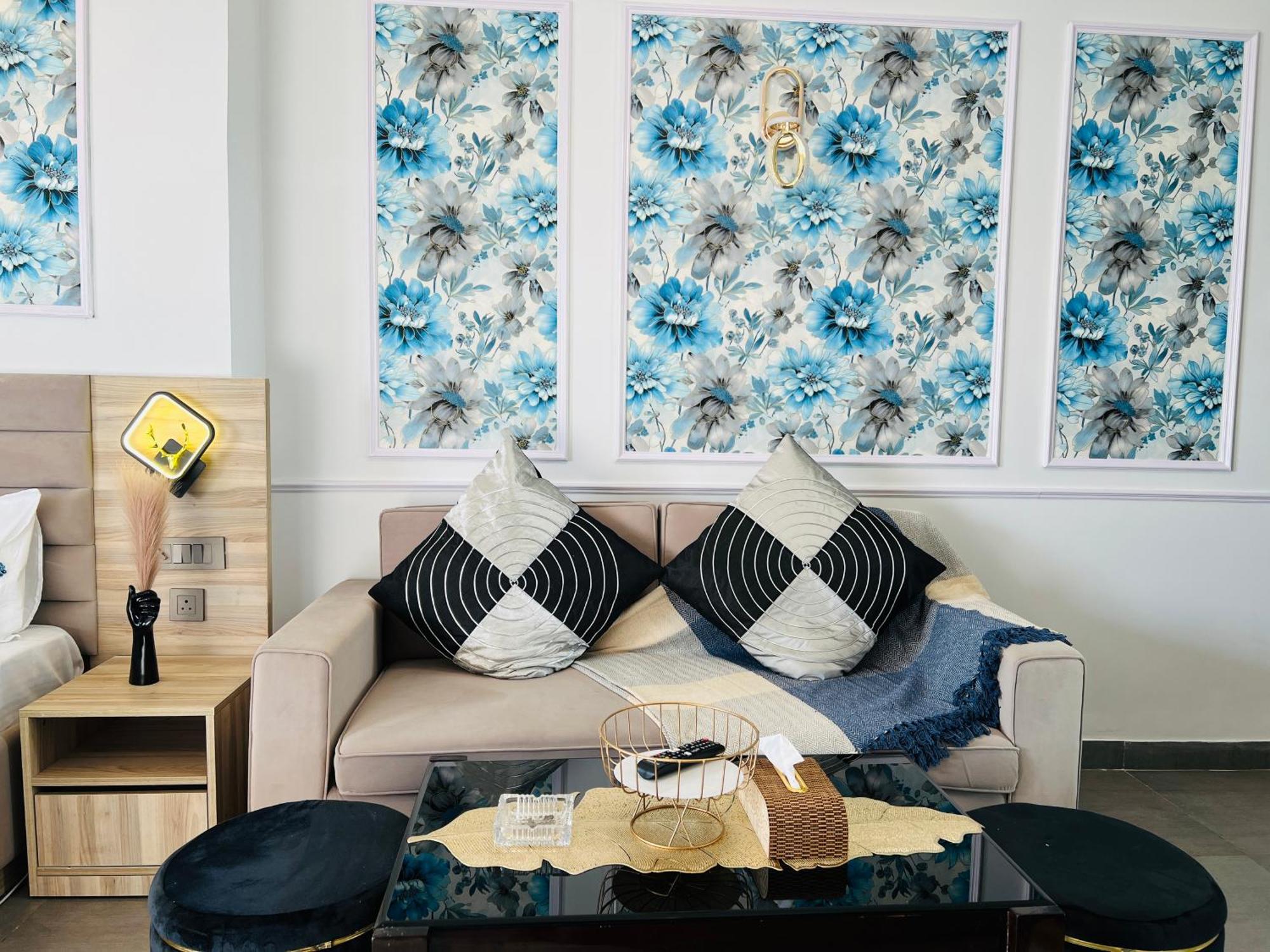 Supernova Spira Apartment New Delhi